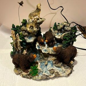 Classic Treasures. Vintage. Musical Bears and Wolves Water Fountain. Rare.